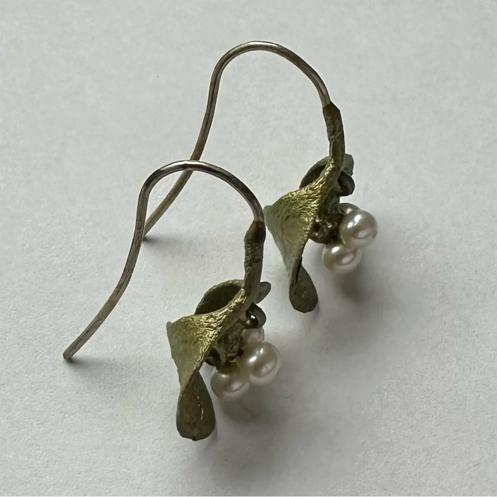 Michael Michaud Mistletoe Earrings Wire - Picture 2 of 4